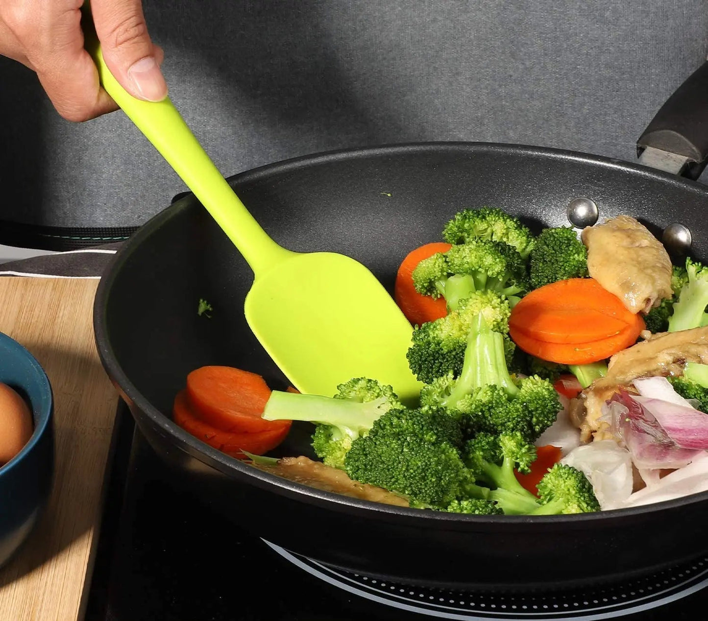 Set de 6 Ustensiles de Cuisine en Silicone – Spatules & Brosse Résistantes à la Chaleur